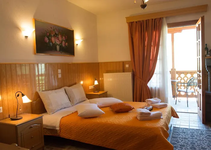 La Petri Studios With Fireplace & View