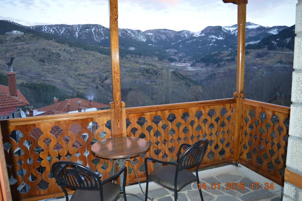 Appartement La Petri With Fireplace & View